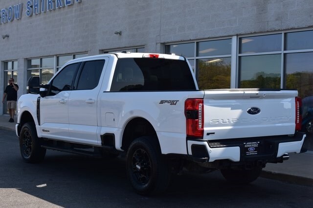 2024 Ford F-350 XLT photo 4