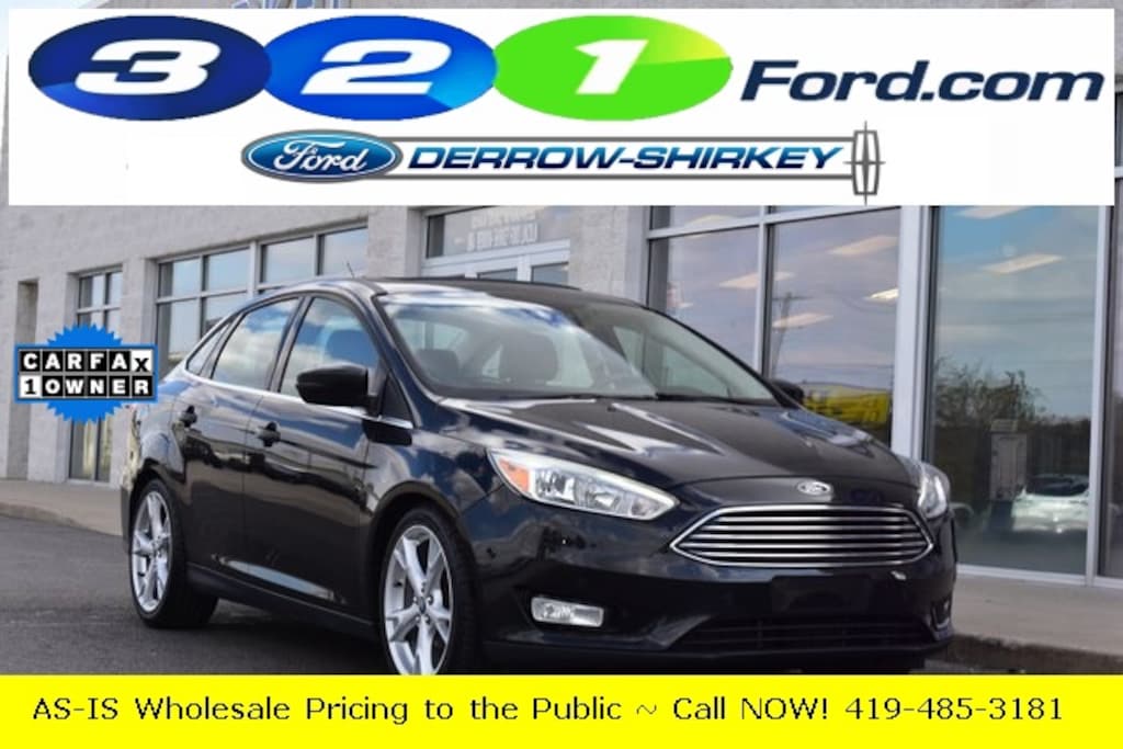Used 2015 Ford Focus Titanium with MOONROOF, TECH PKG and NAVIGATION Sedan