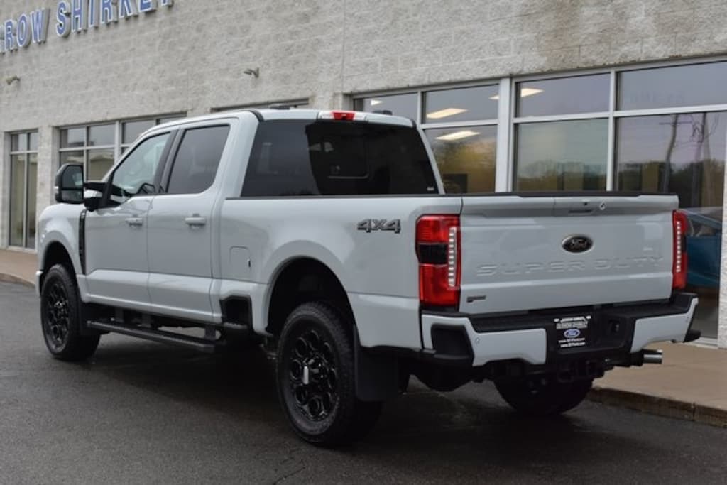New 2025 Ford F-350 XLT with PREMIUM PACKAGE, MOONROOF and 5th WHEEL H Truck