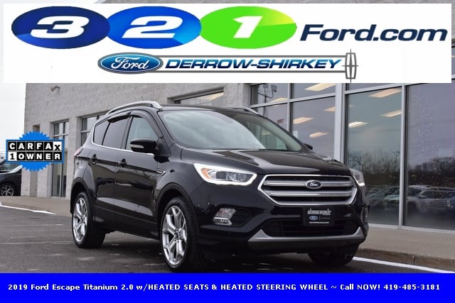 2019 Ford Escape Titanium's photo