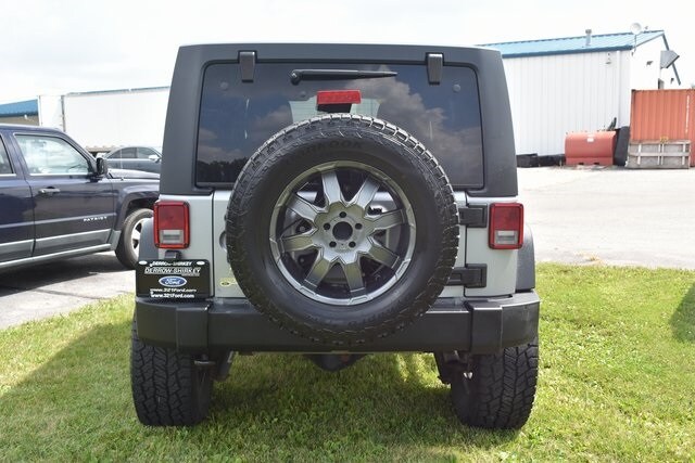 2014 Jeep Wrangler Unlimited Sport photo 4