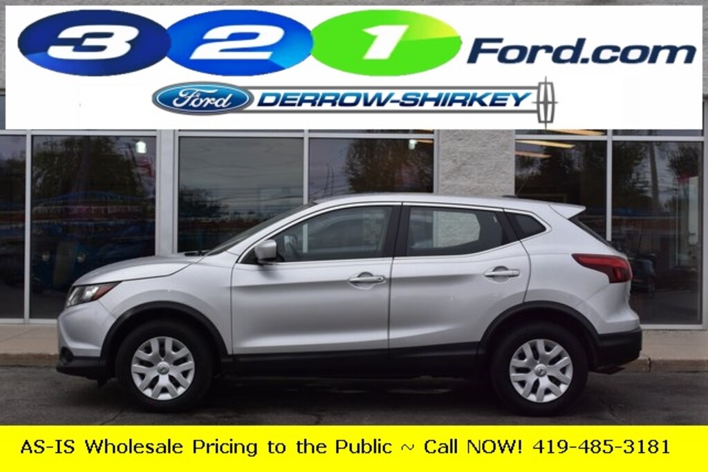 Used 2019 Nissan Rogue Sport S ALL WHEEL DRIVE with BACK UP CAMERA and BLUETOOT SUV