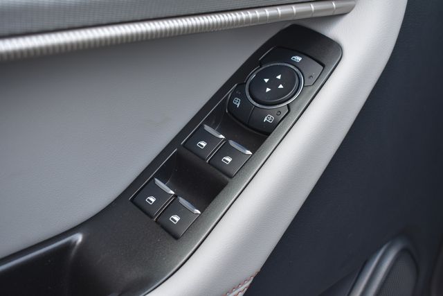 2026 Ford Explorer Active - Photo 19