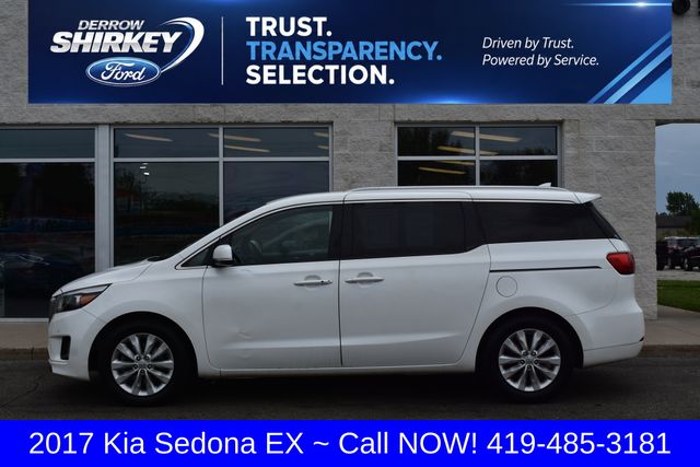 Used 2017 Kia Sedona EX with VIN KNDMC5C1XH6257296 for sale in Montpelier, OH