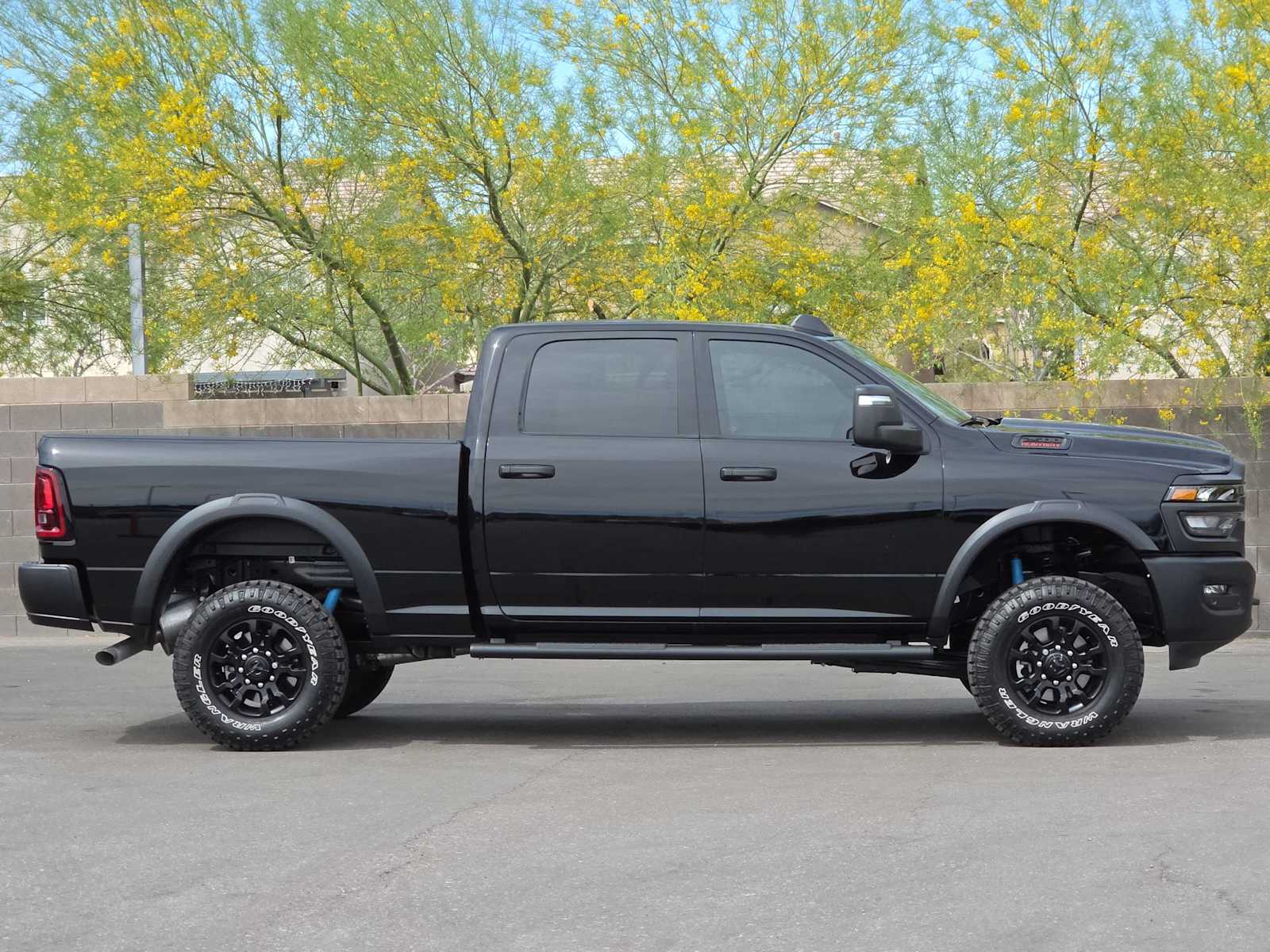 Thumbnail: 2026 RAM 2500 - 9