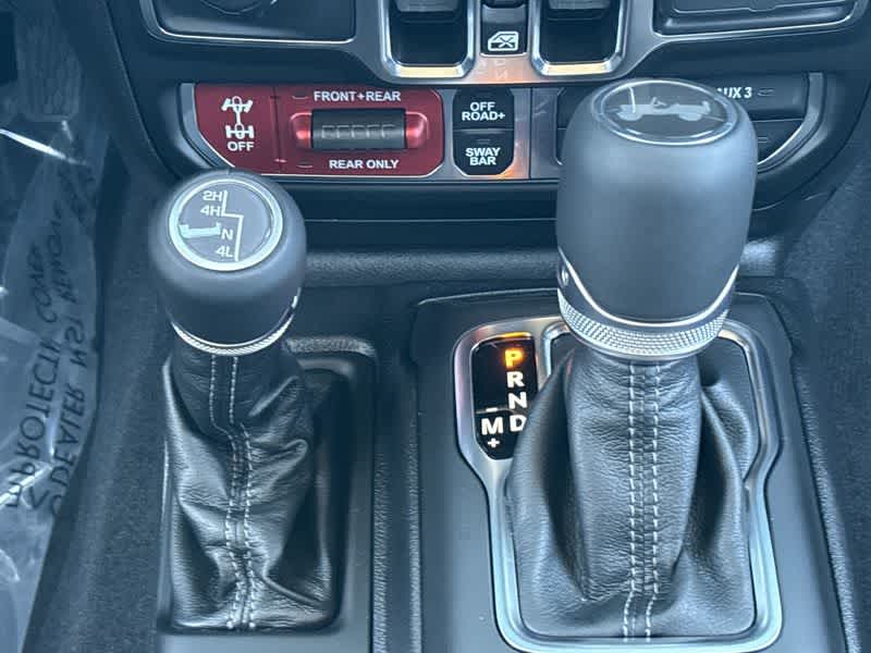 Thumbnail: 2025 Jeep Wrangler - 21