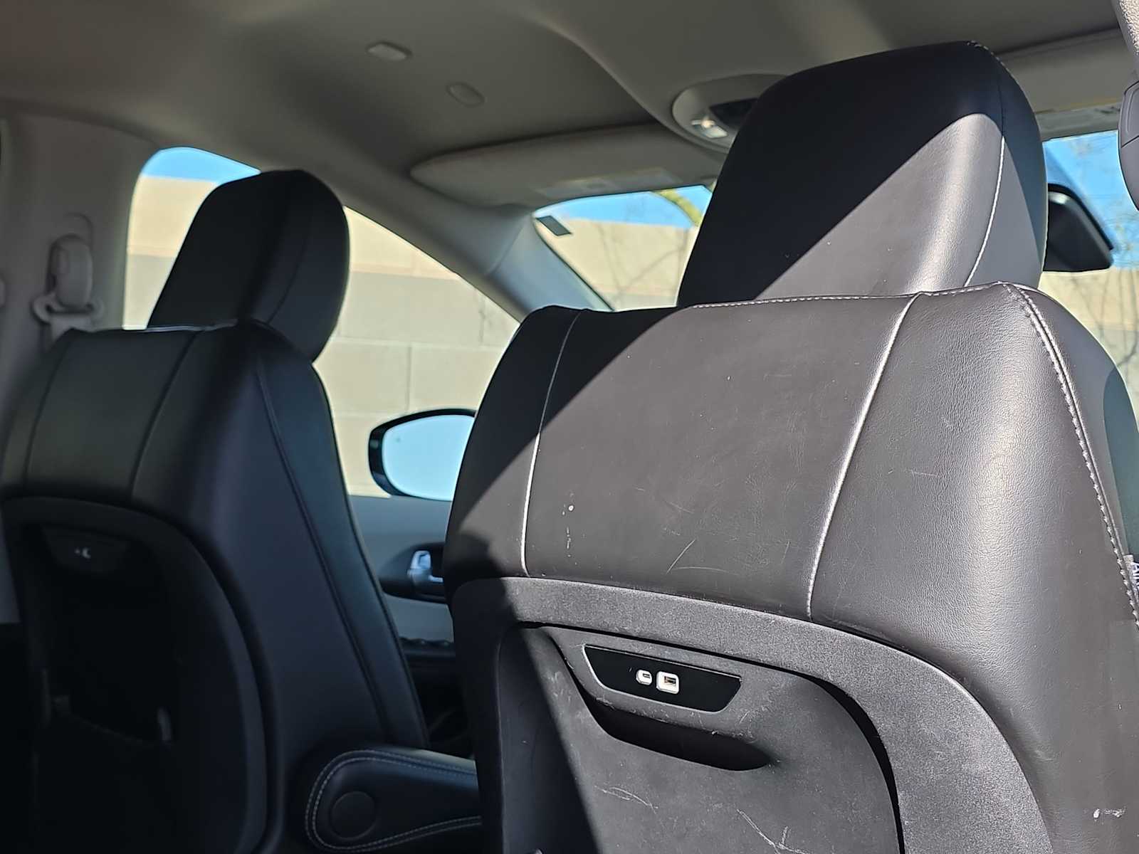 Thumbnail: 2024 Chrysler Pacifica - 16