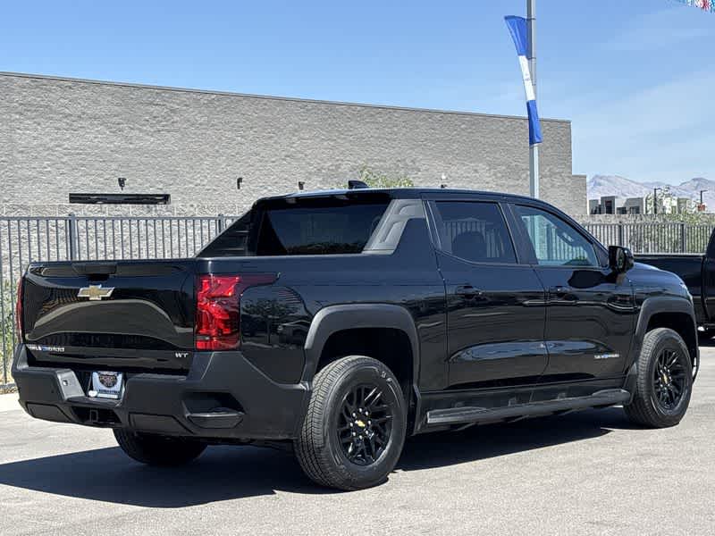 Thumbnail: 2024 Chevrolet Silverado EV - 8