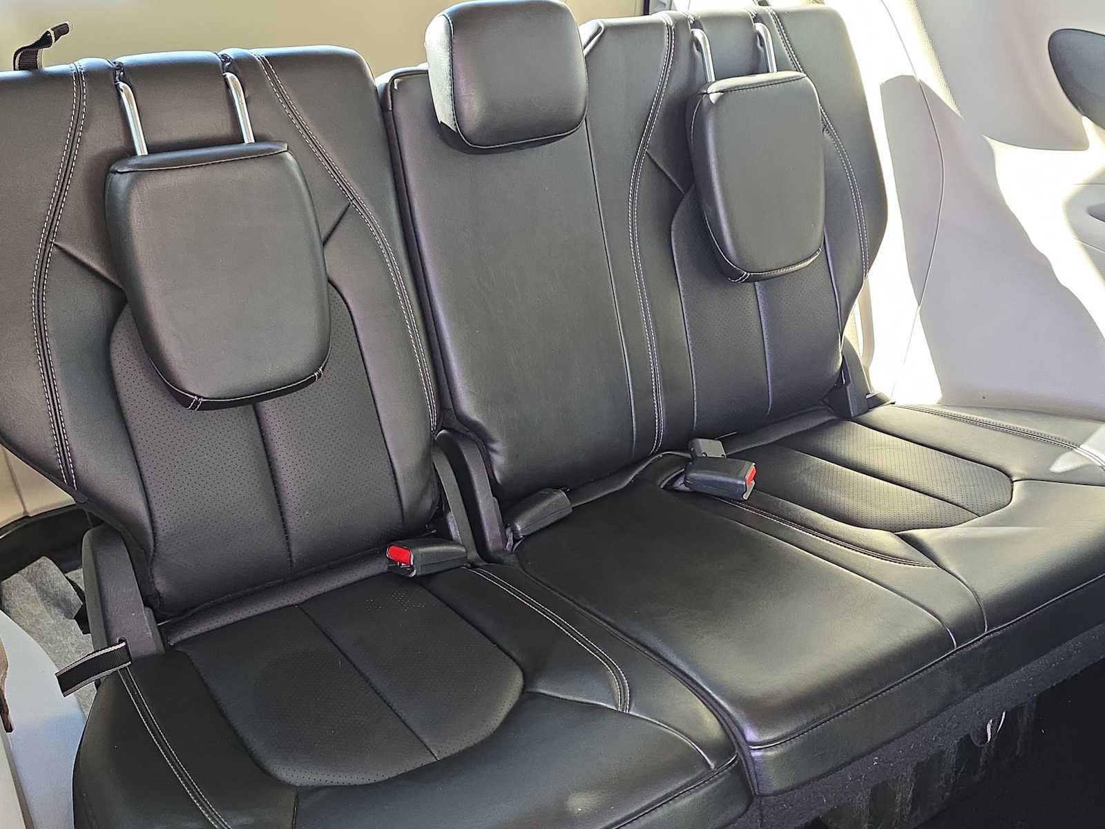 Thumbnail: 2024 Chrysler Pacifica - 31