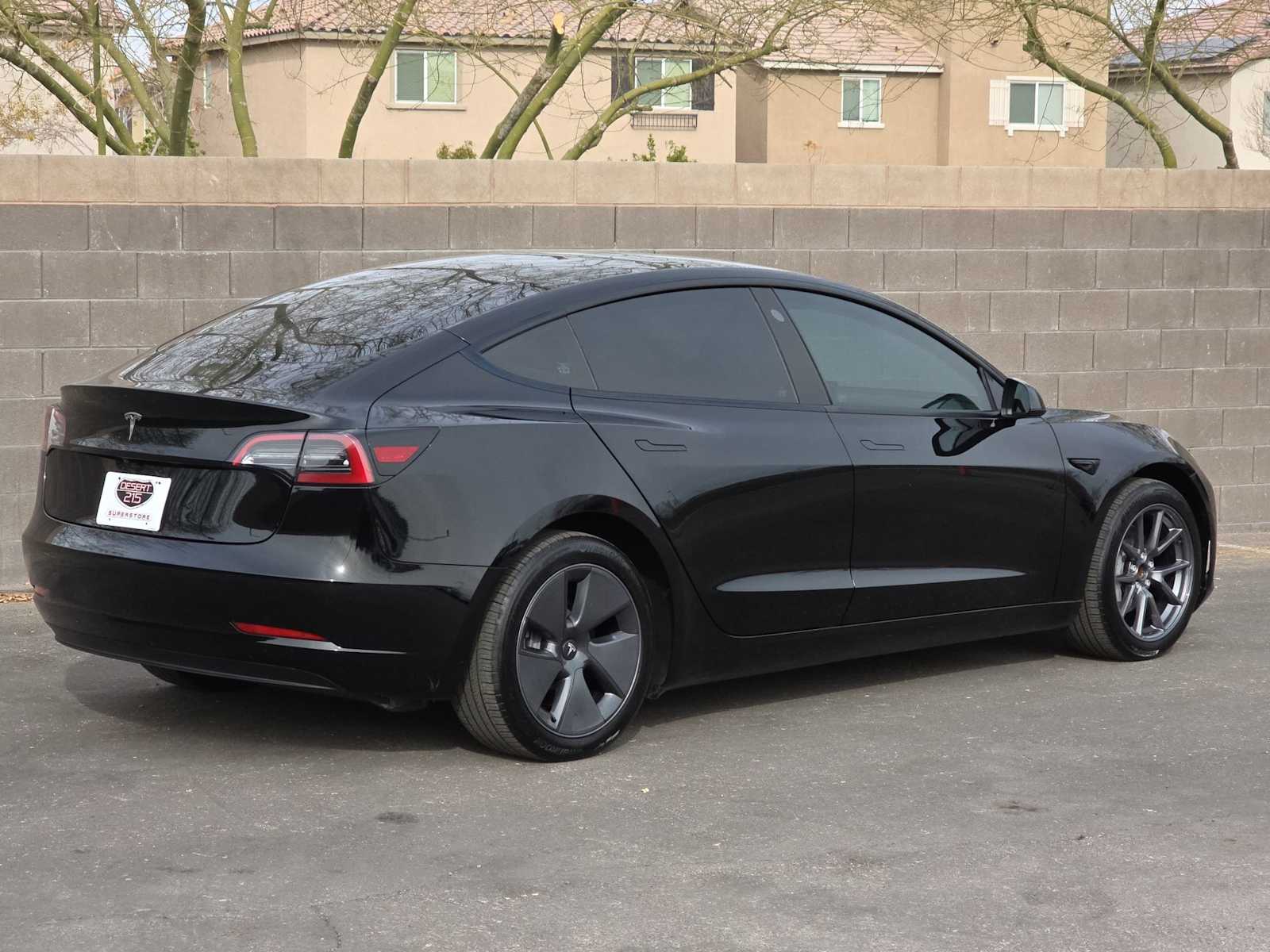 Thumbnail: 2023 Tesla Model 3 - 9