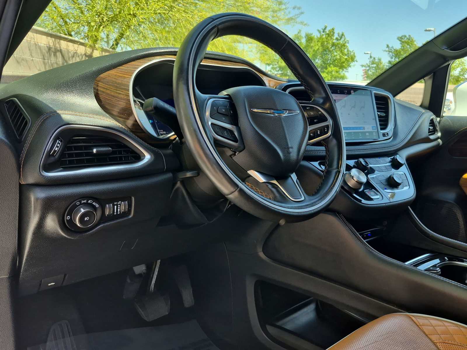 Thumbnail: 2021 Chrysler Pacifica - 2