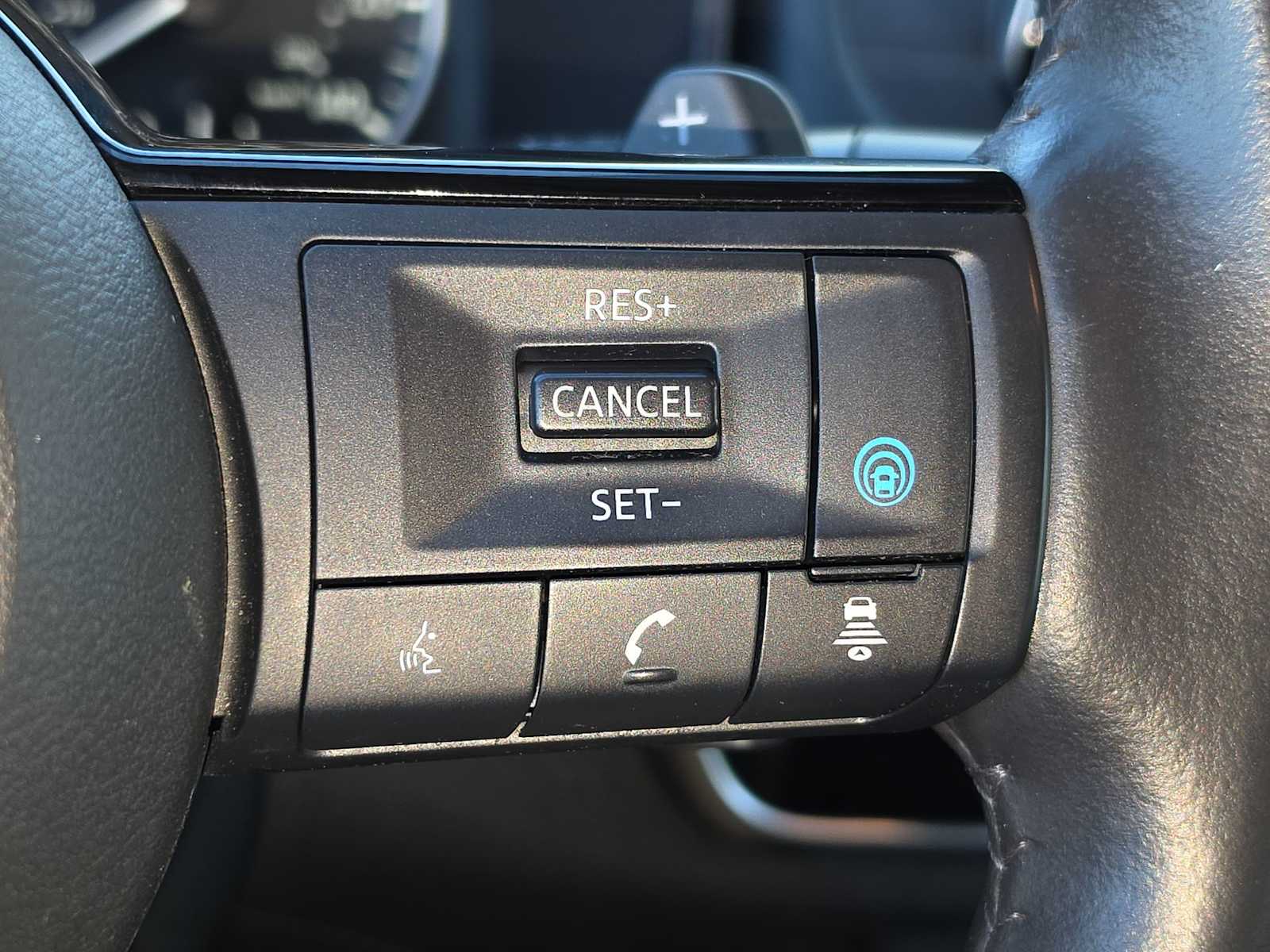 Thumbnail: 2023 Nissan Rogue - 28