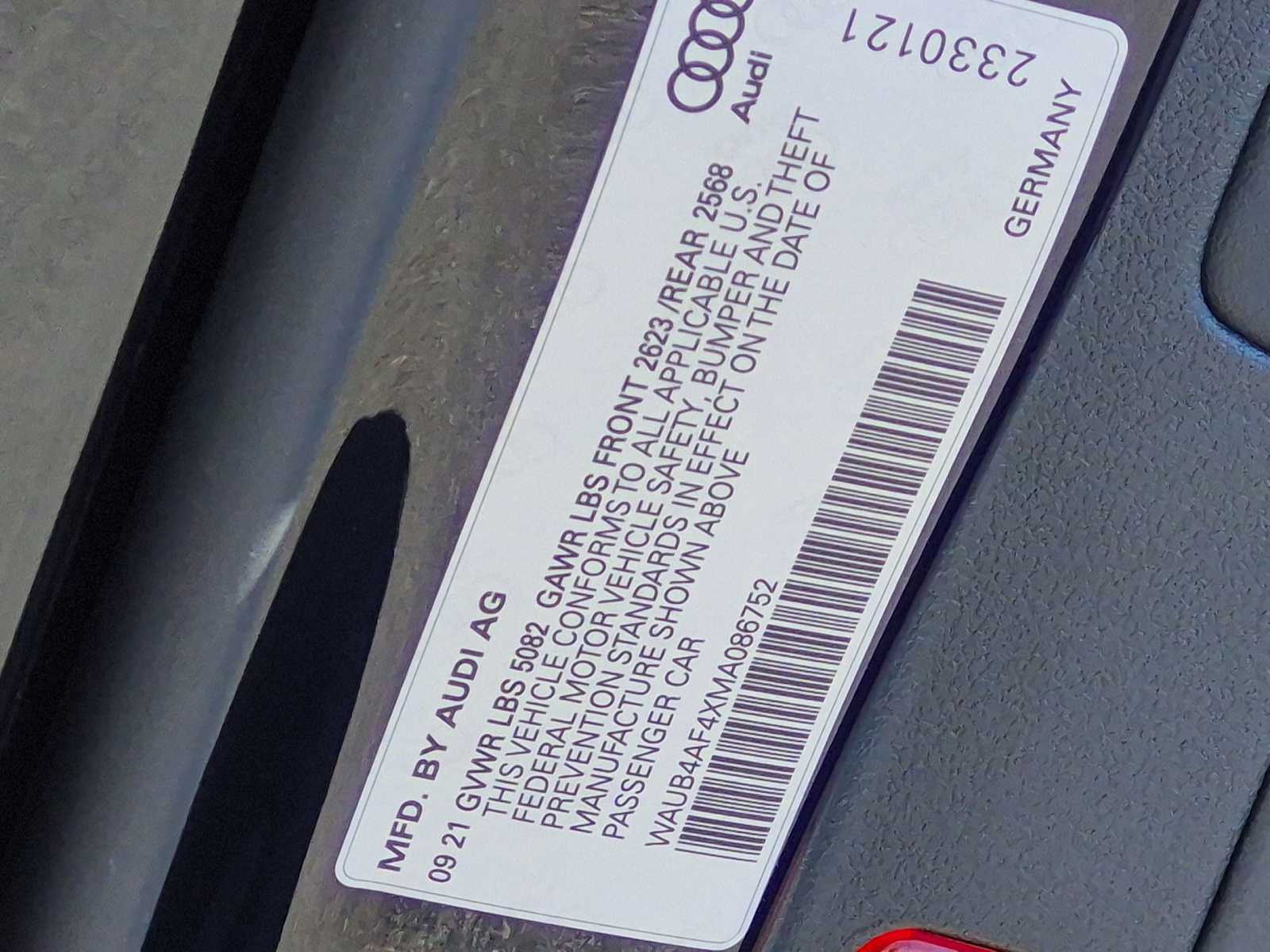 Thumbnail: 2021 Audi S4 - 25