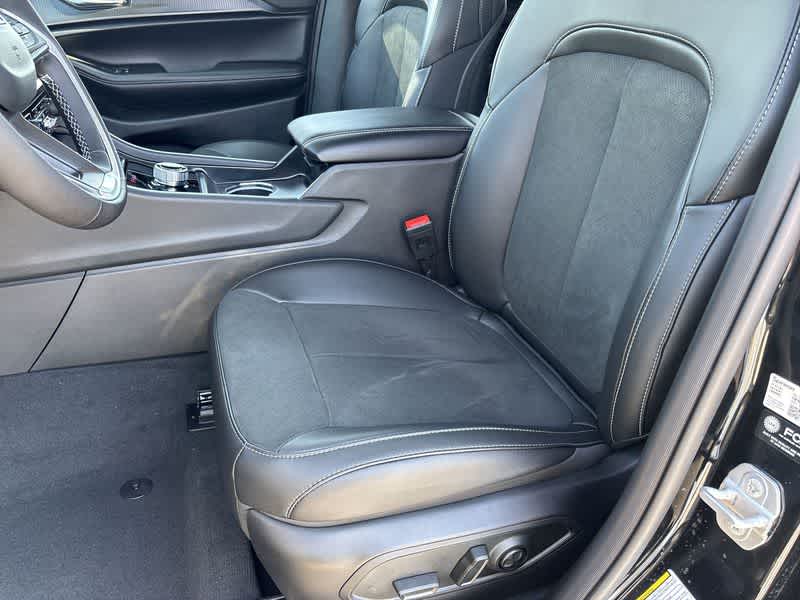 Thumbnail: 2025 Jeep Grand Cherokee - 15