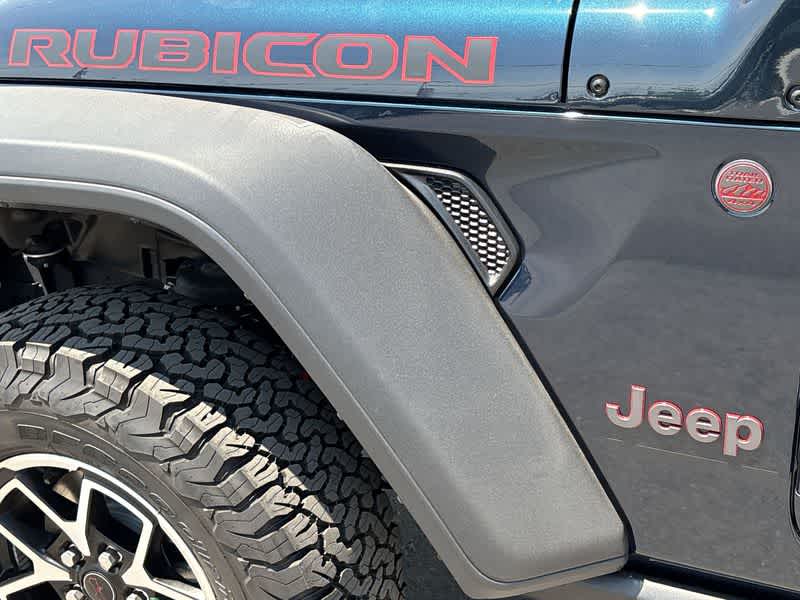 Thumbnail: 2025 Jeep Wrangler - 11