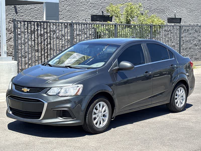 Thumbnail: 2018 Chevrolet Sonic - 4