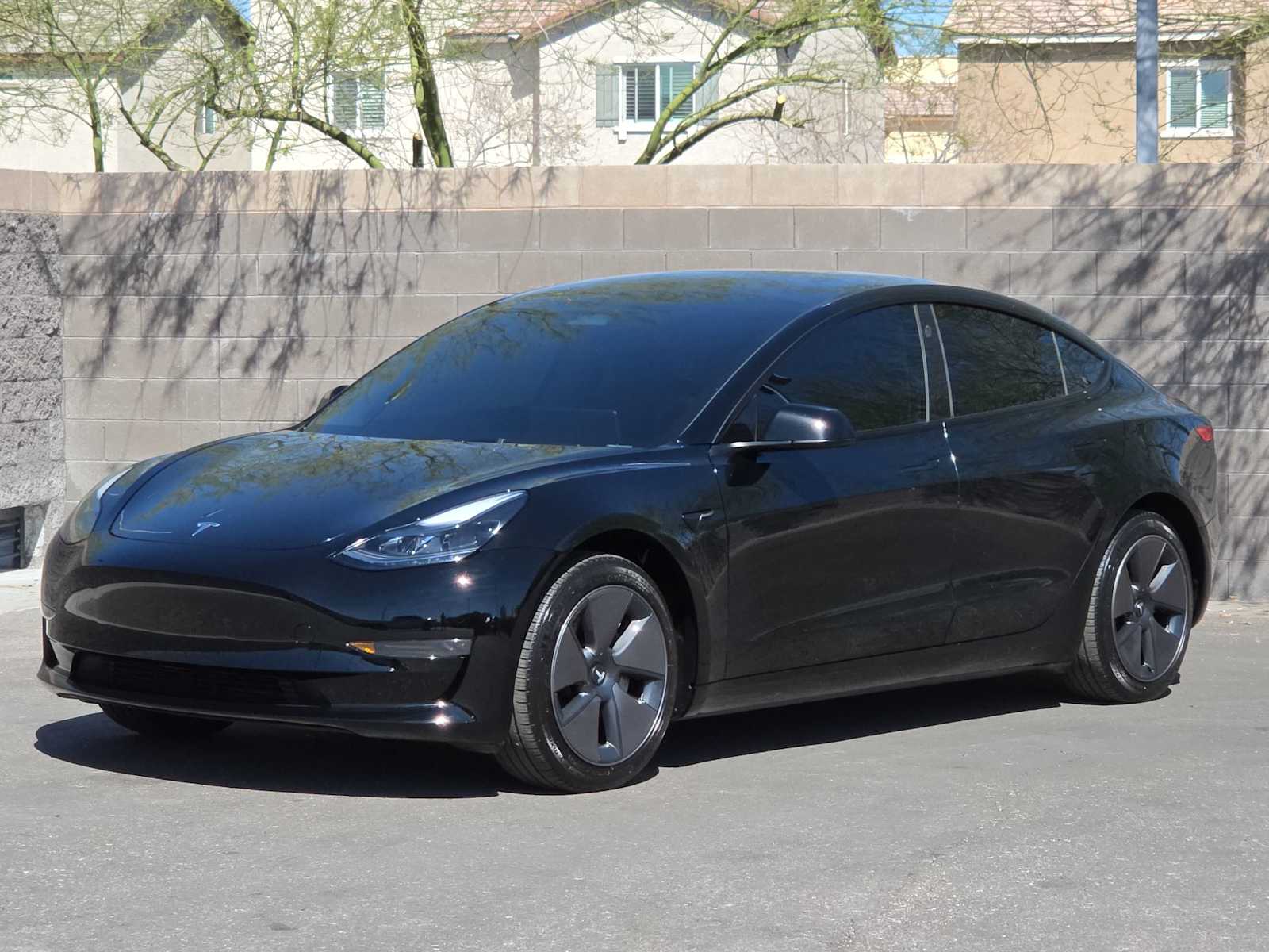 Thumbnail: 2023 Tesla Model 3 - 5