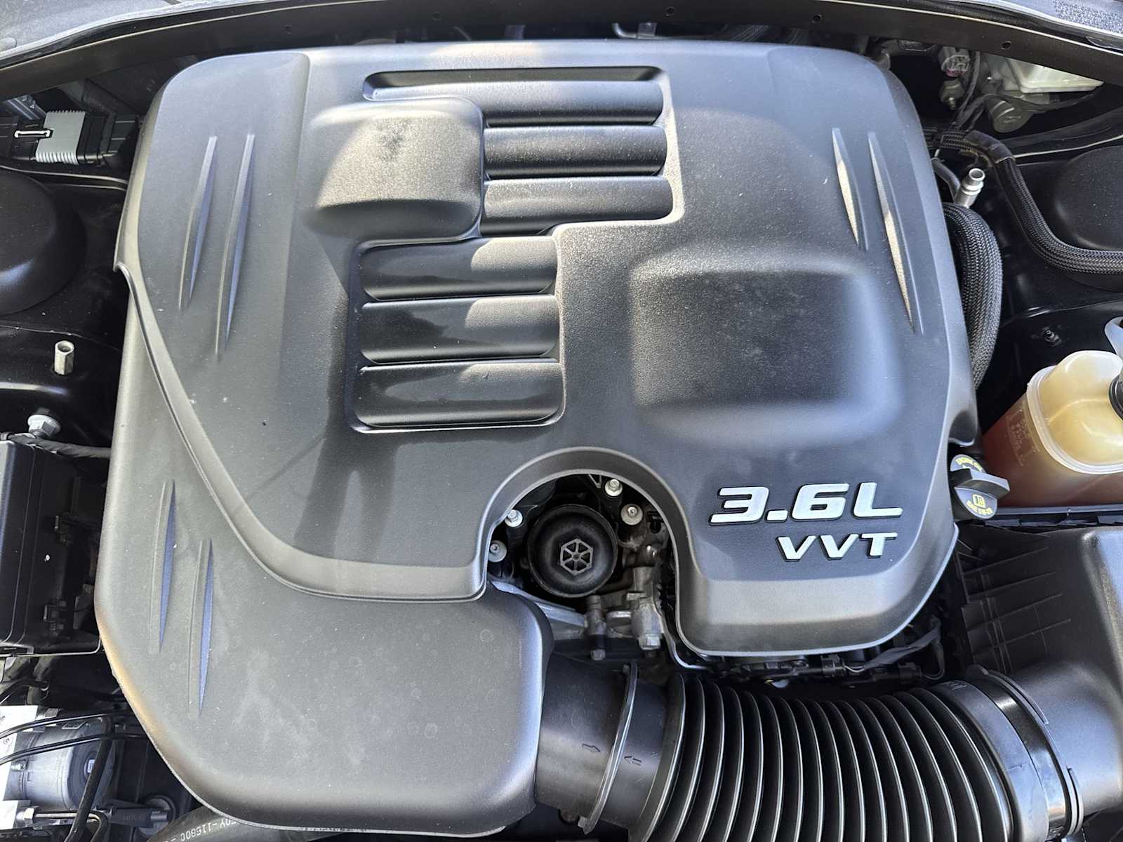 Thumbnail: 2020 Dodge Charger - 13