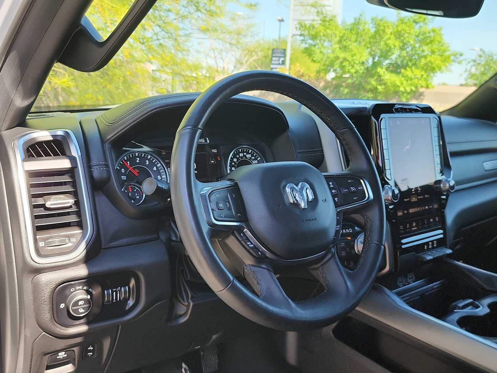 Thumbnail: 2025 RAM 1500 - 2