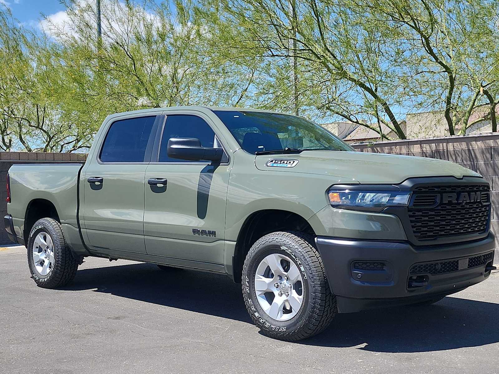 Thumbnail: 2026 RAM 1500 - 3
