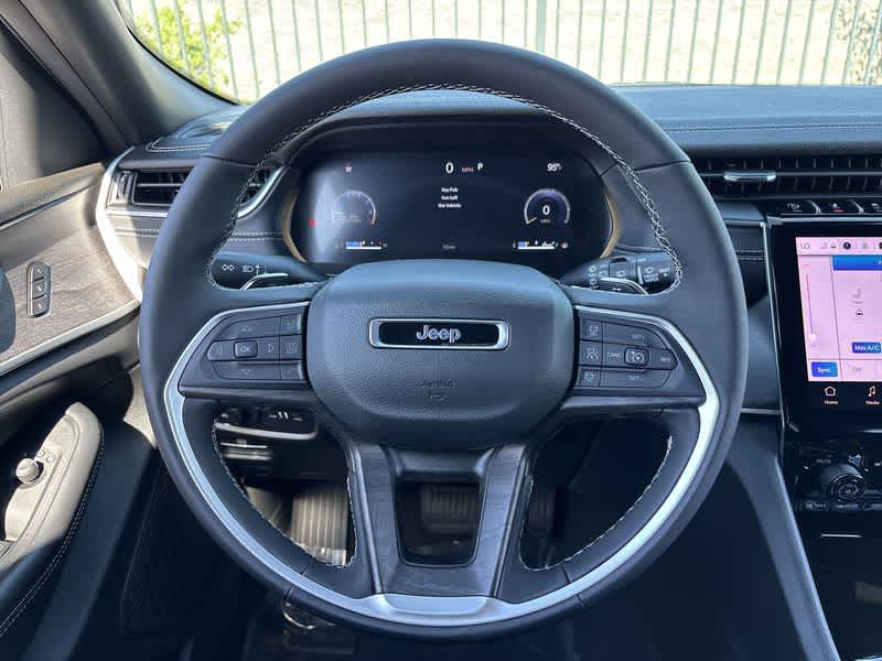 Thumbnail: 2025 Jeep Grand Cherokee L - 19