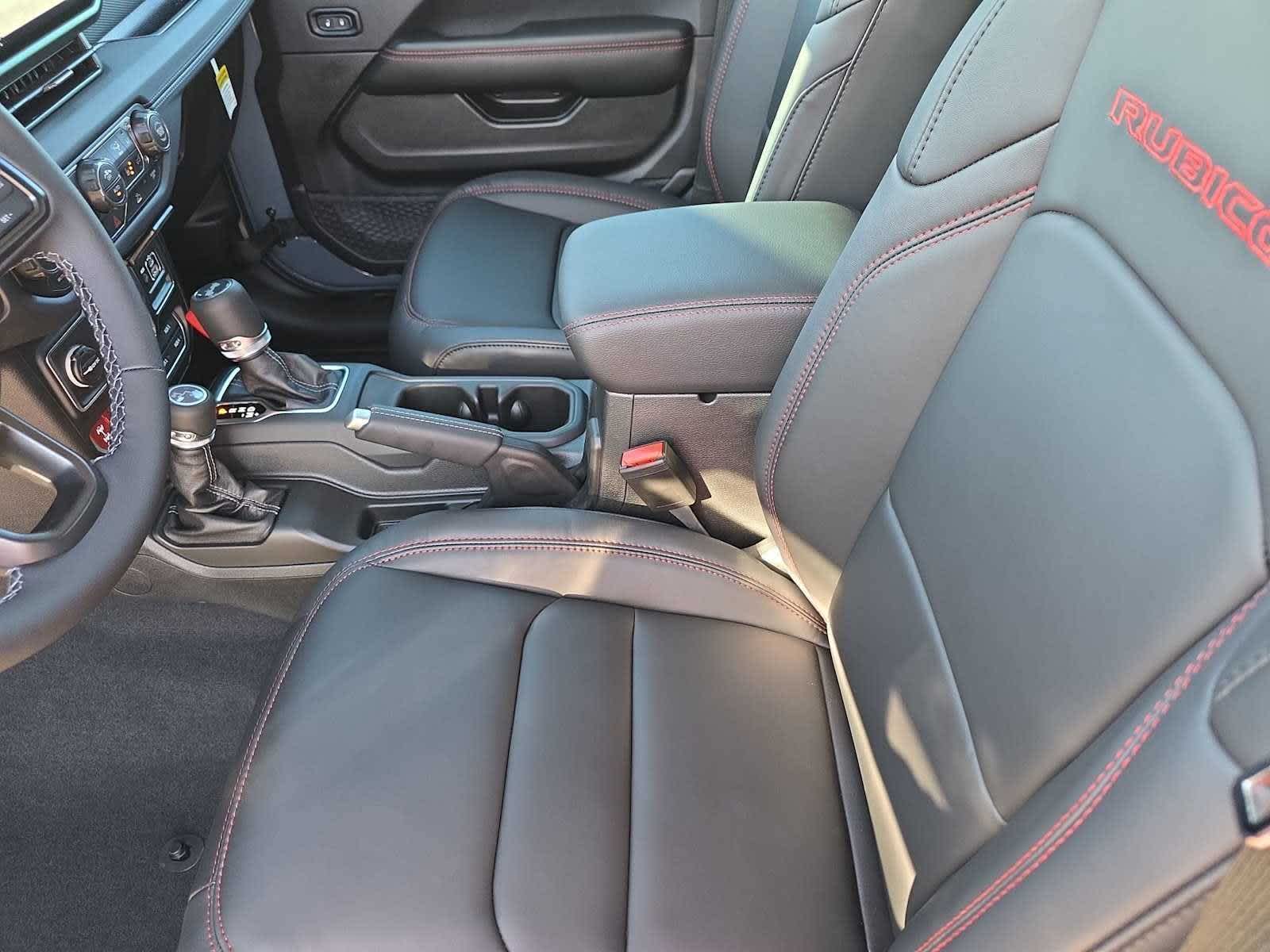 Thumbnail: 2026 Jeep Wrangler - 17