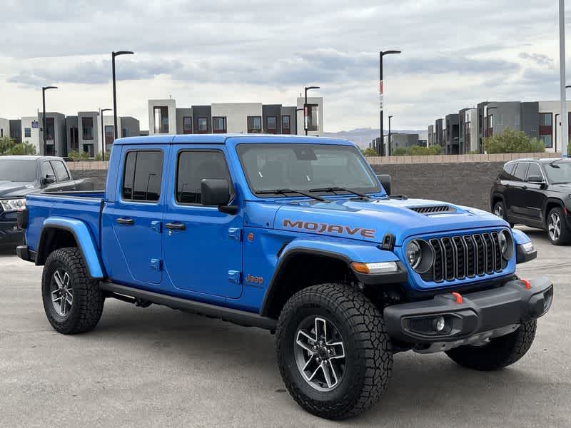 Thumbnail: 2025 Jeep Gladiator - 2