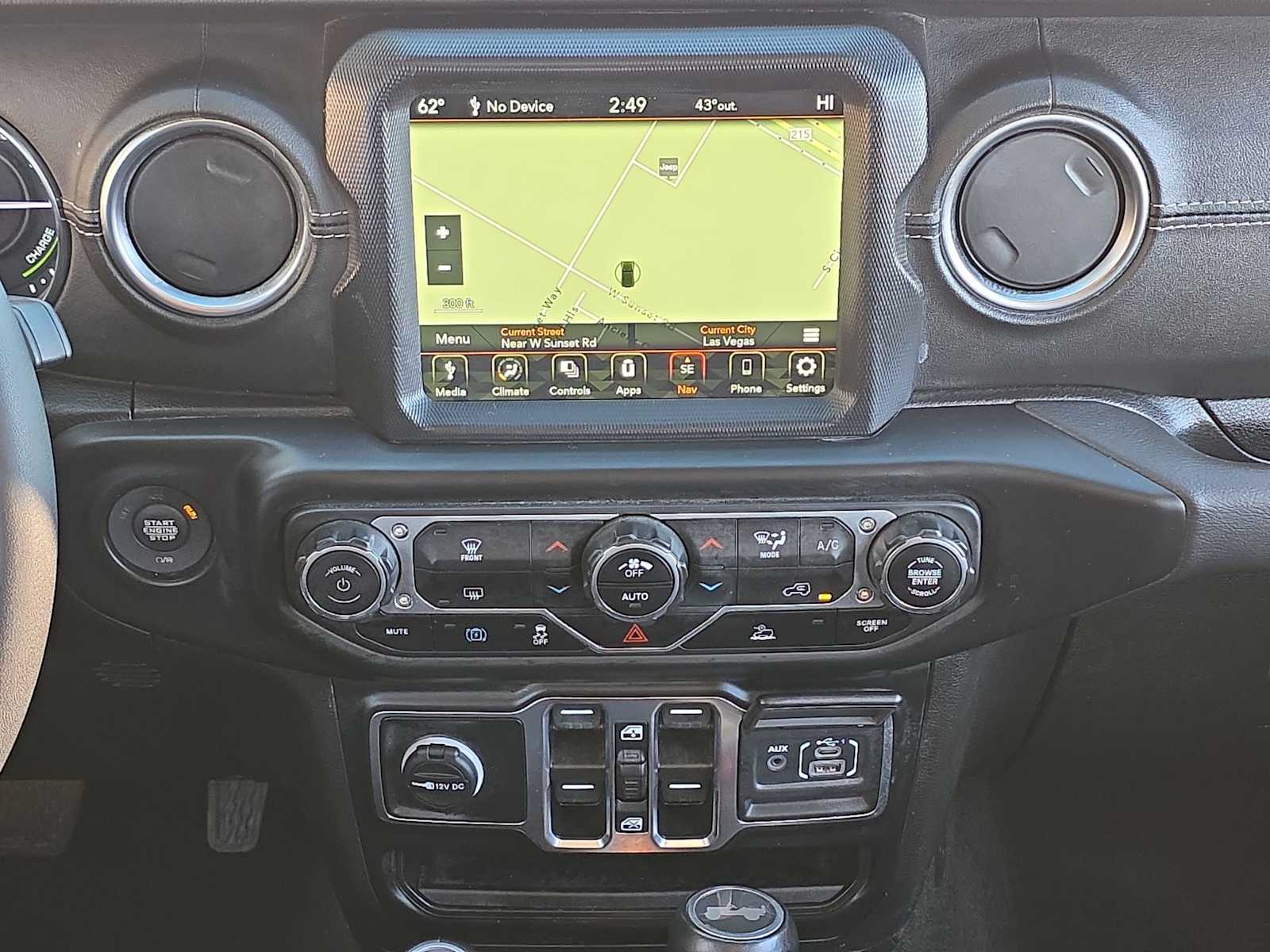 Thumbnail: 2023 Jeep Wrangler - 17