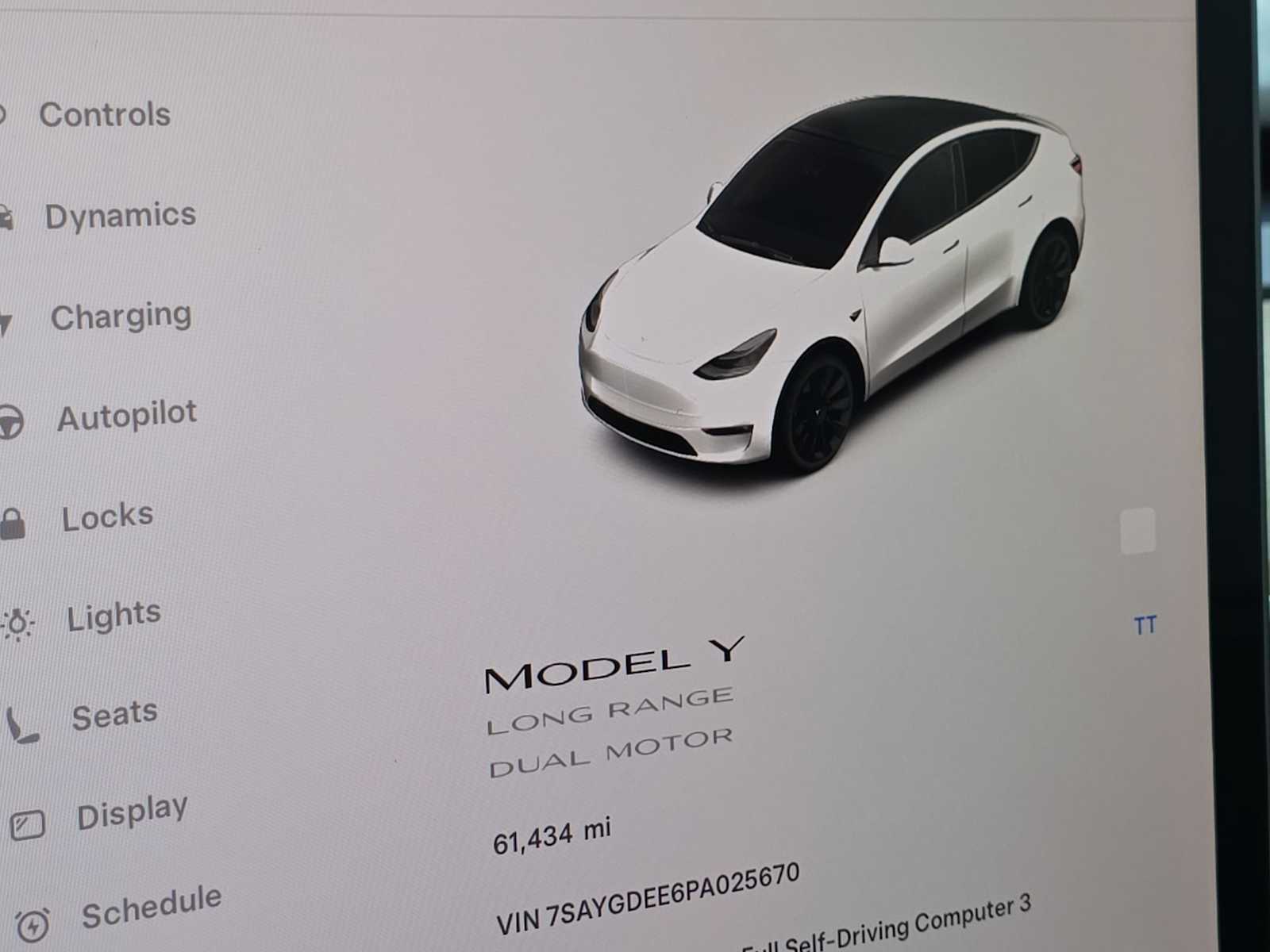 Thumbnail: 2023 Tesla Model Y - 21