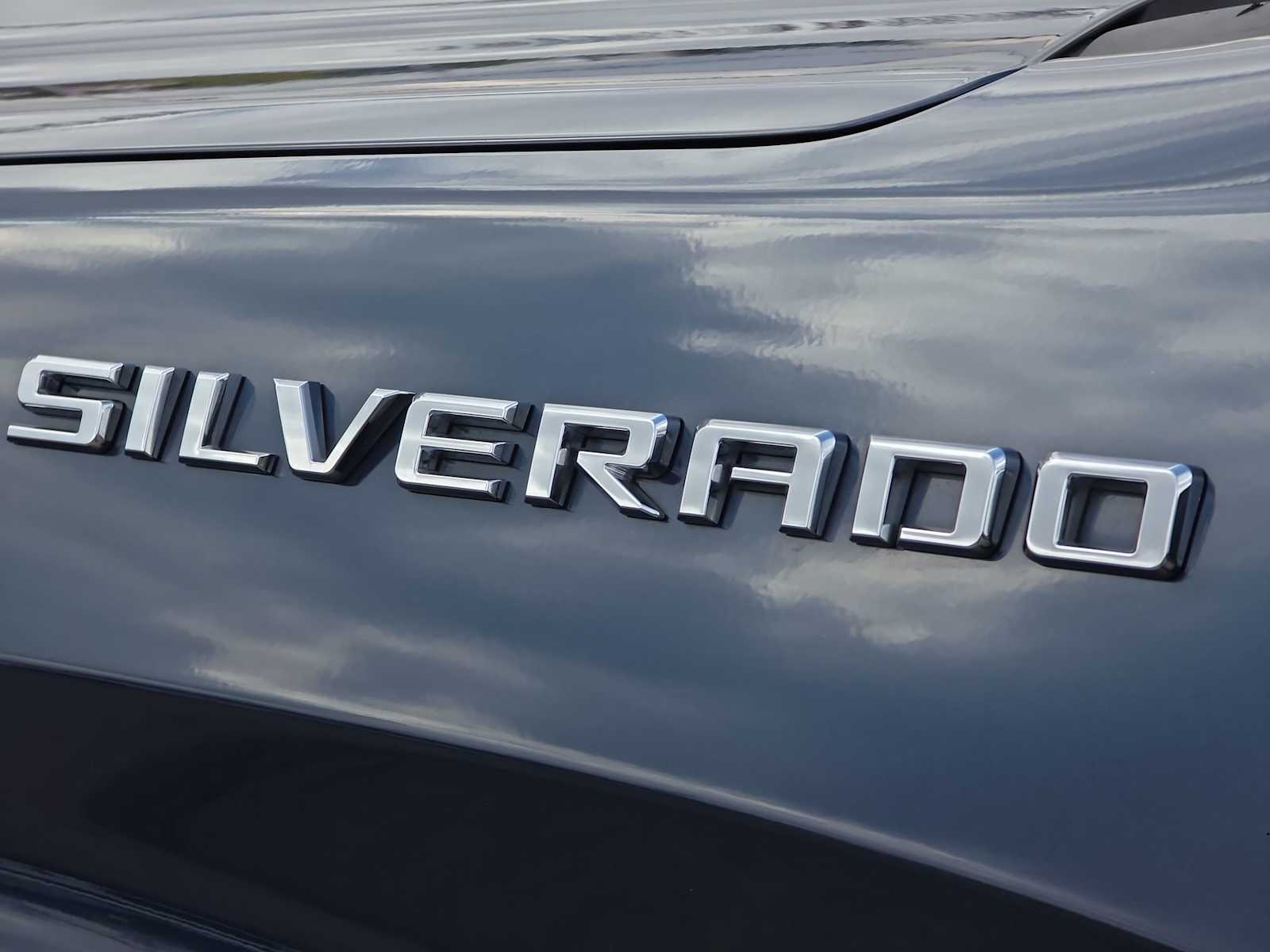 Thumbnail: 2020 Chevrolet Silverado 1500 - 8