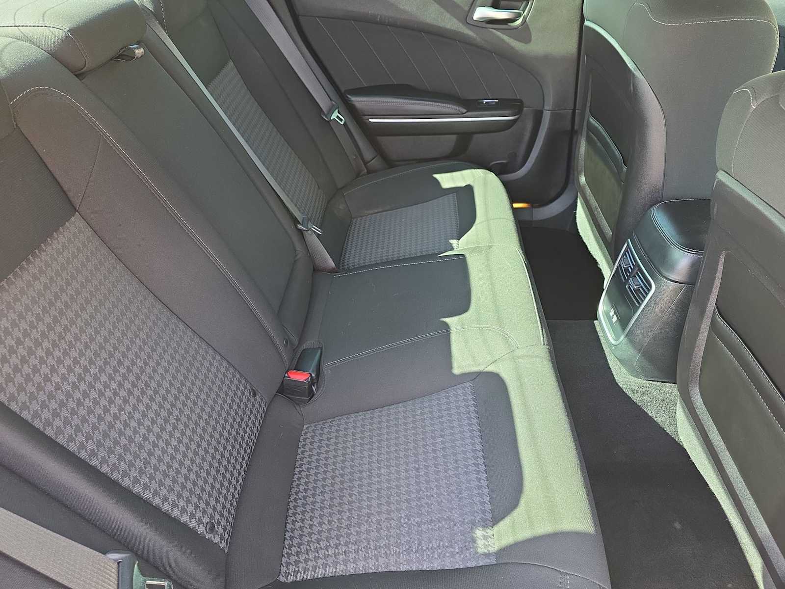 Thumbnail: 2019 Dodge Charger - 15