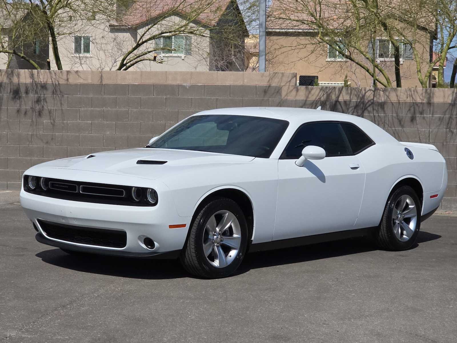 Thumbnail: 2022 Dodge Challenger - 5