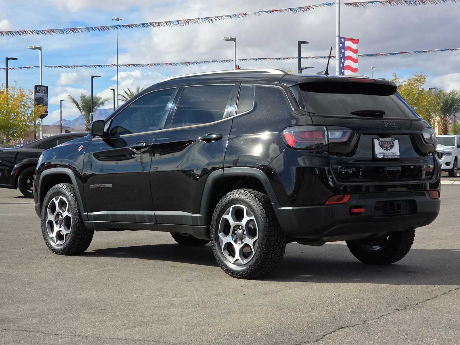 Thumbnail: 2022 Jeep Compass - 7