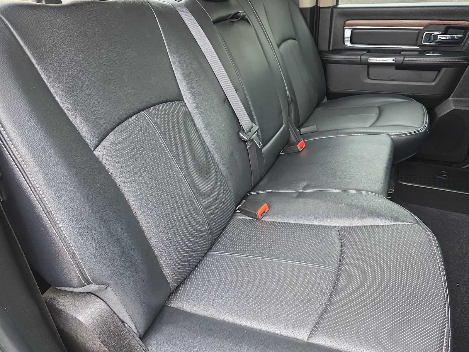 Thumbnail: 2019 RAM 1500 Classic - 17