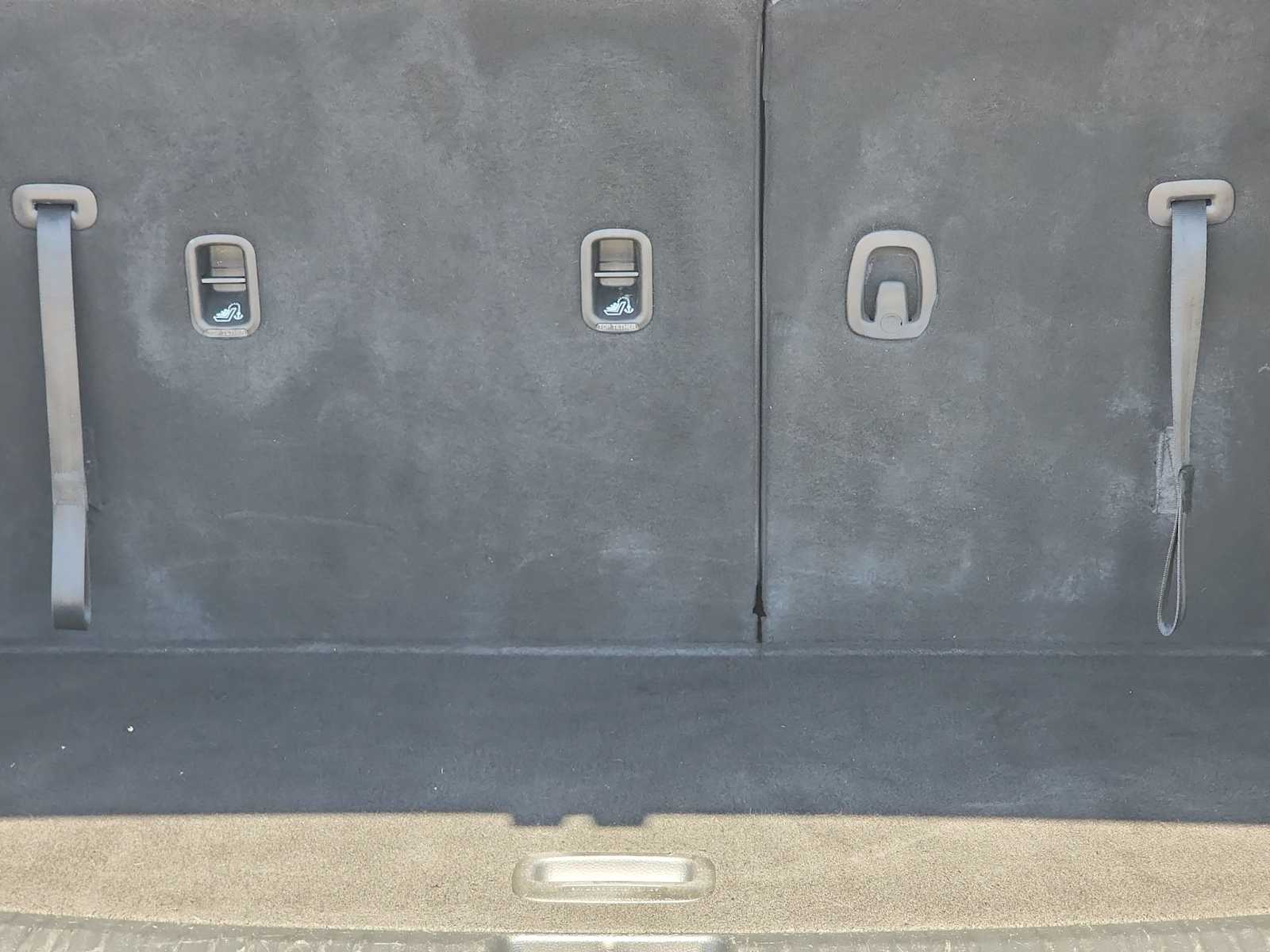 Thumbnail: 2021 Kia Telluride - 23