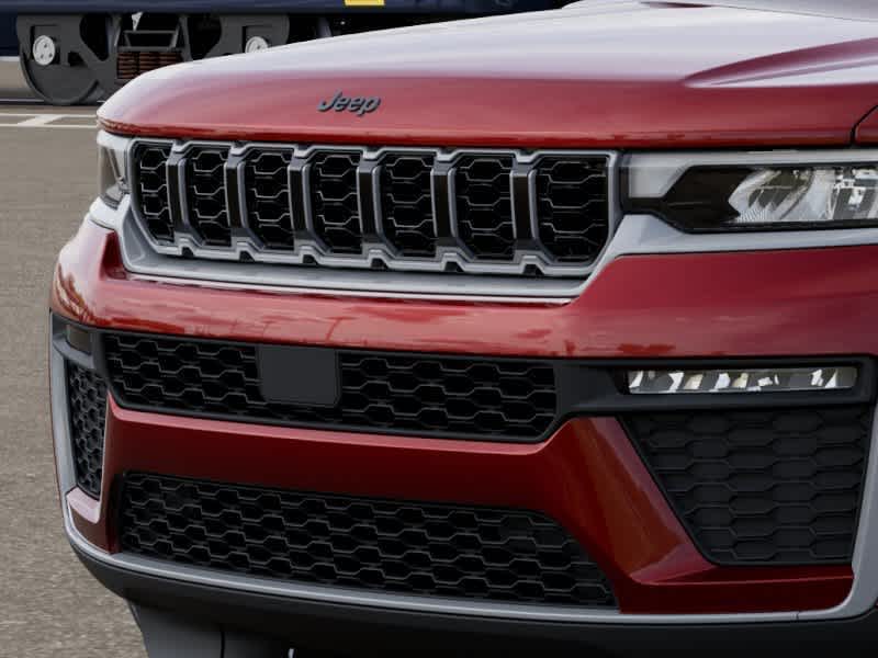 Thumbnail: 2026 Jeep Grand Cherokee - 31
