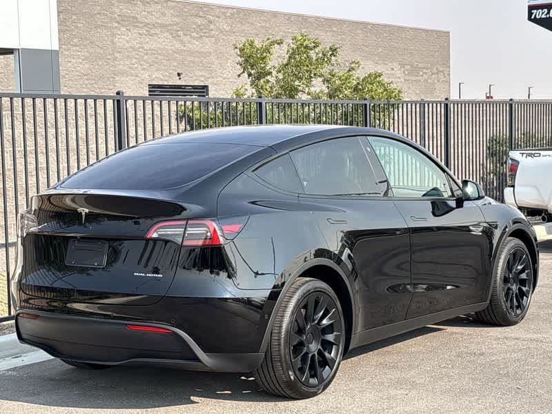 Thumbnail: 2021 Tesla Model Y - 8