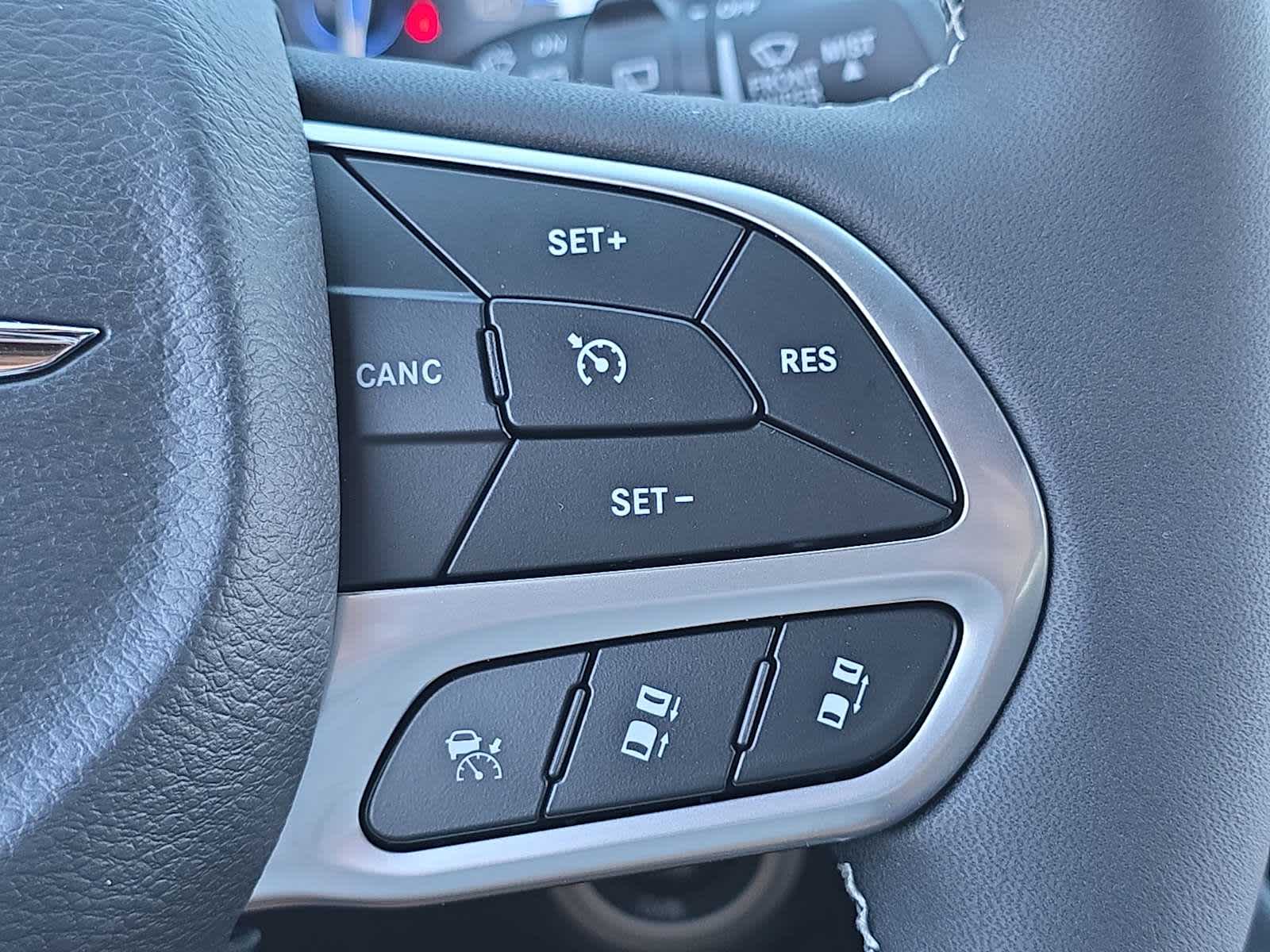 Thumbnail: 2026 Chrysler Voyager - 45