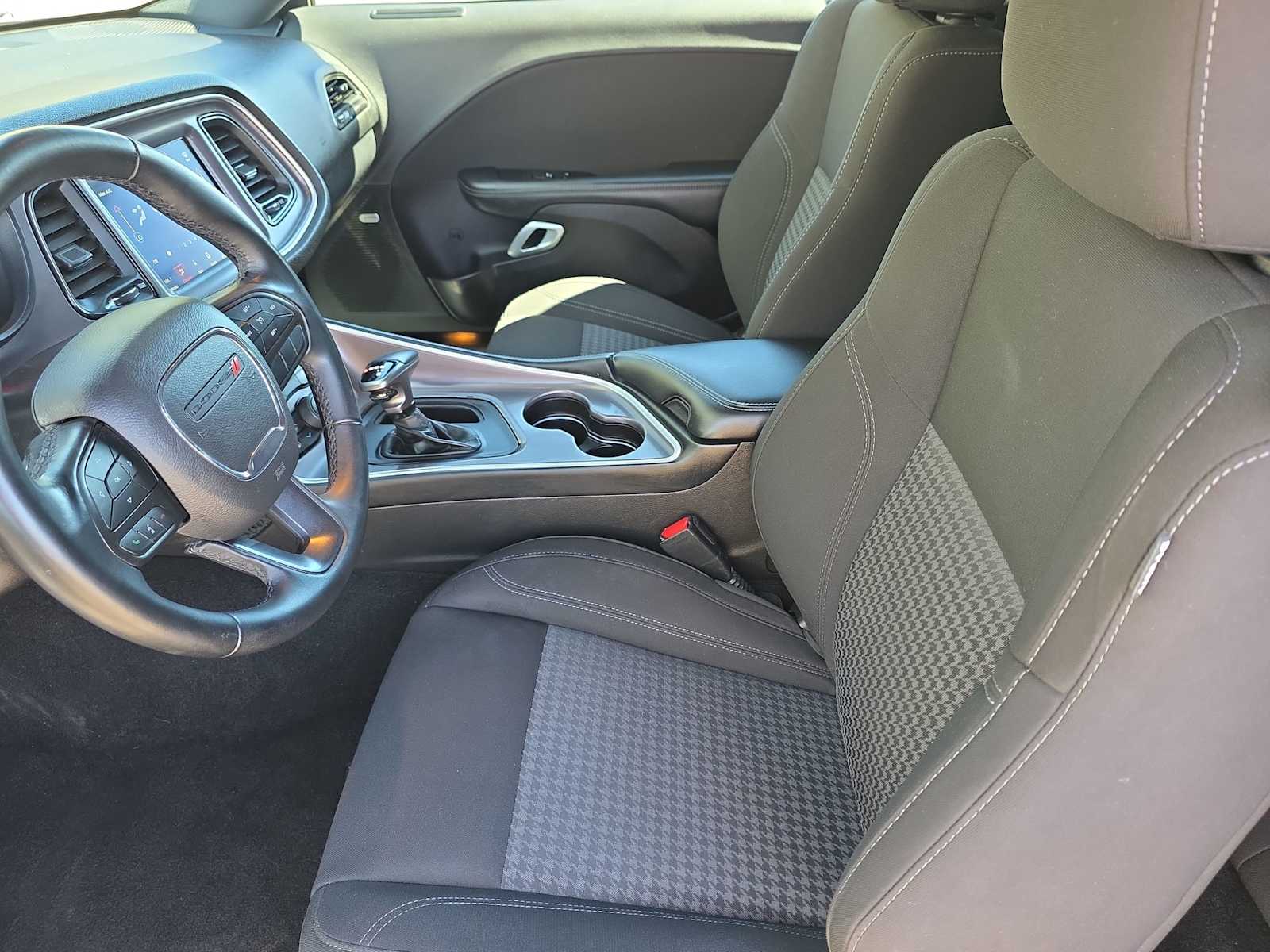 Thumbnail: 2022 Dodge Challenger - 15