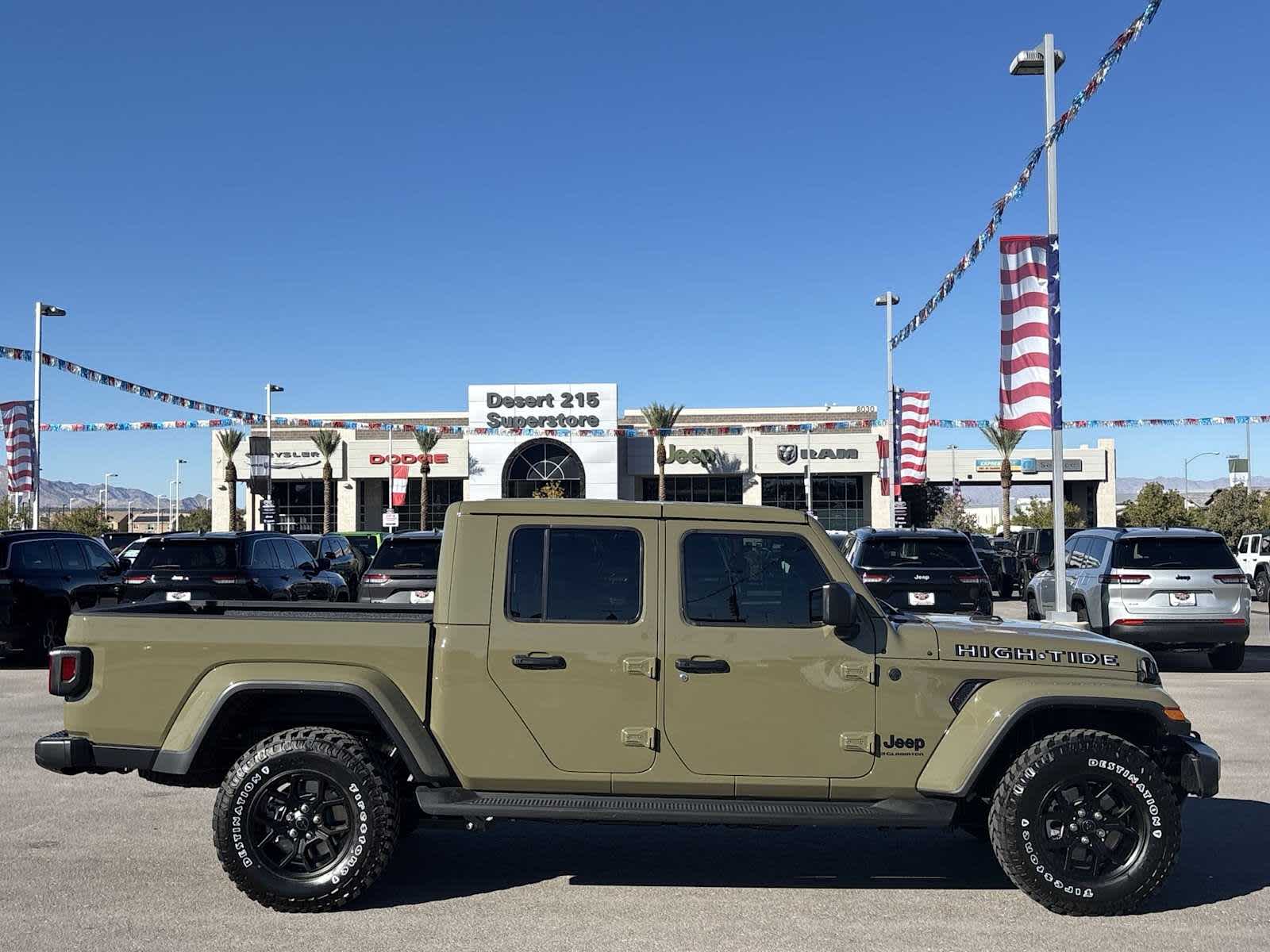 Thumbnail: 2025 Jeep Gladiator - 16