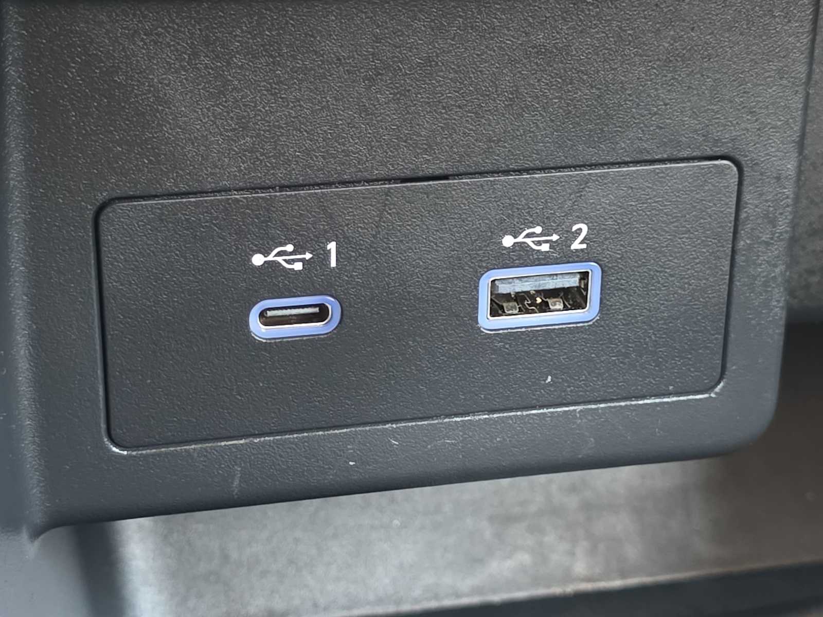 Thumbnail: 2023 Nissan Kicks - 29