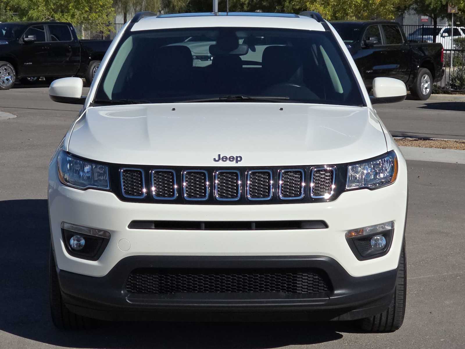 Thumbnail: 2019 Jeep Compass - 4