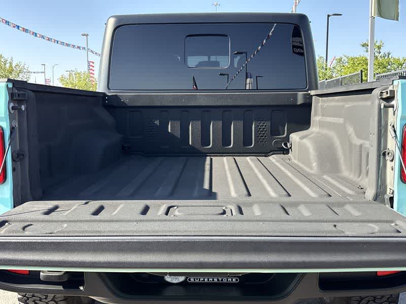 Thumbnail: 2021 Jeep Gladiator - 23