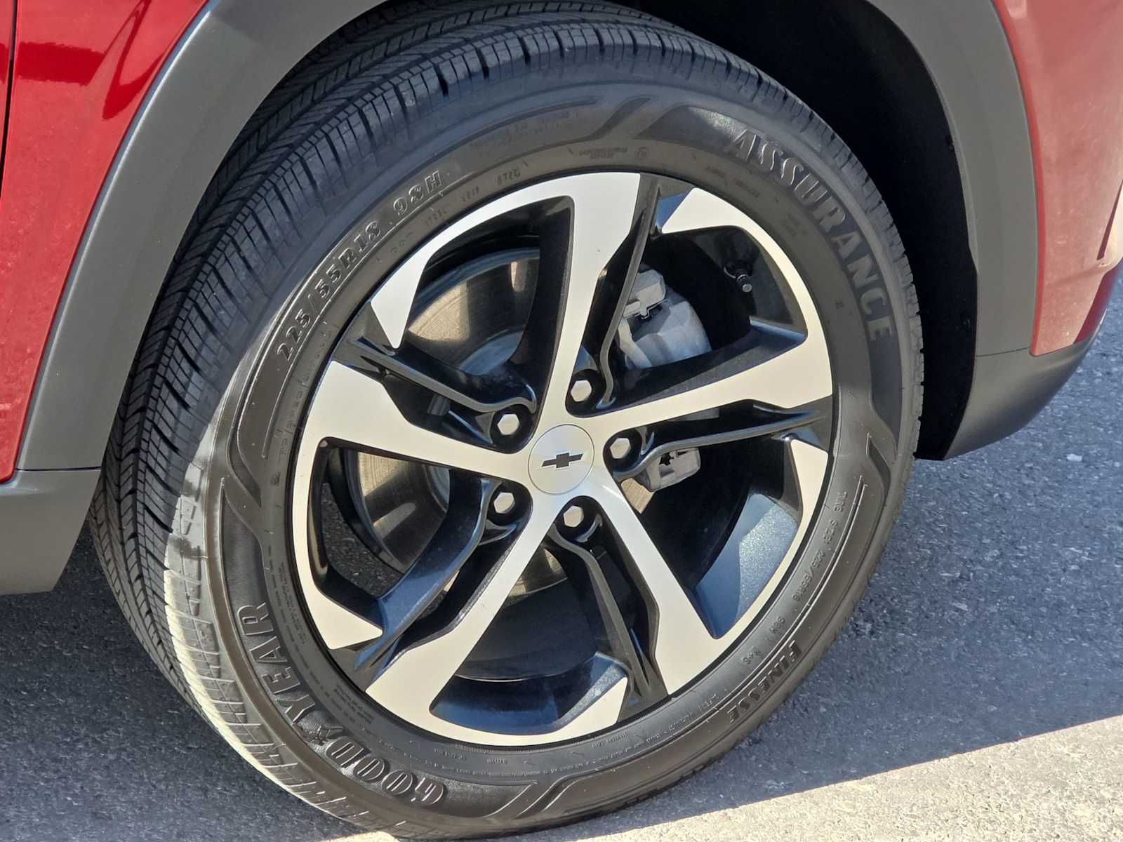 Thumbnail: 2025 Chevrolet Trax - 12