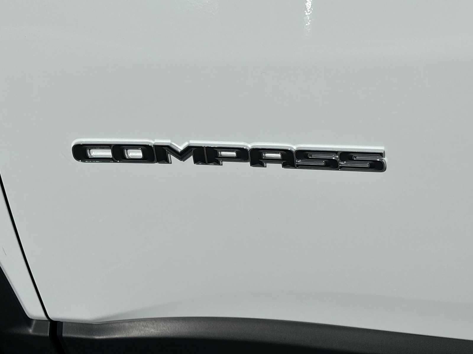 Thumbnail: 2025 Jeep Compass - 11