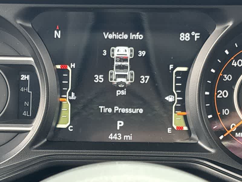 Thumbnail: 2025 Jeep Wrangler - 22