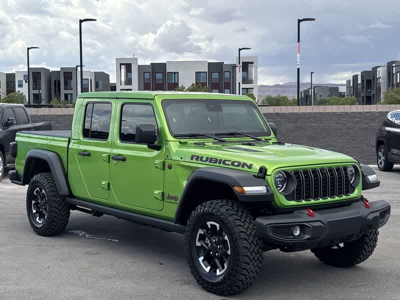 Thumbnail: 2025 Jeep Gladiator - 2