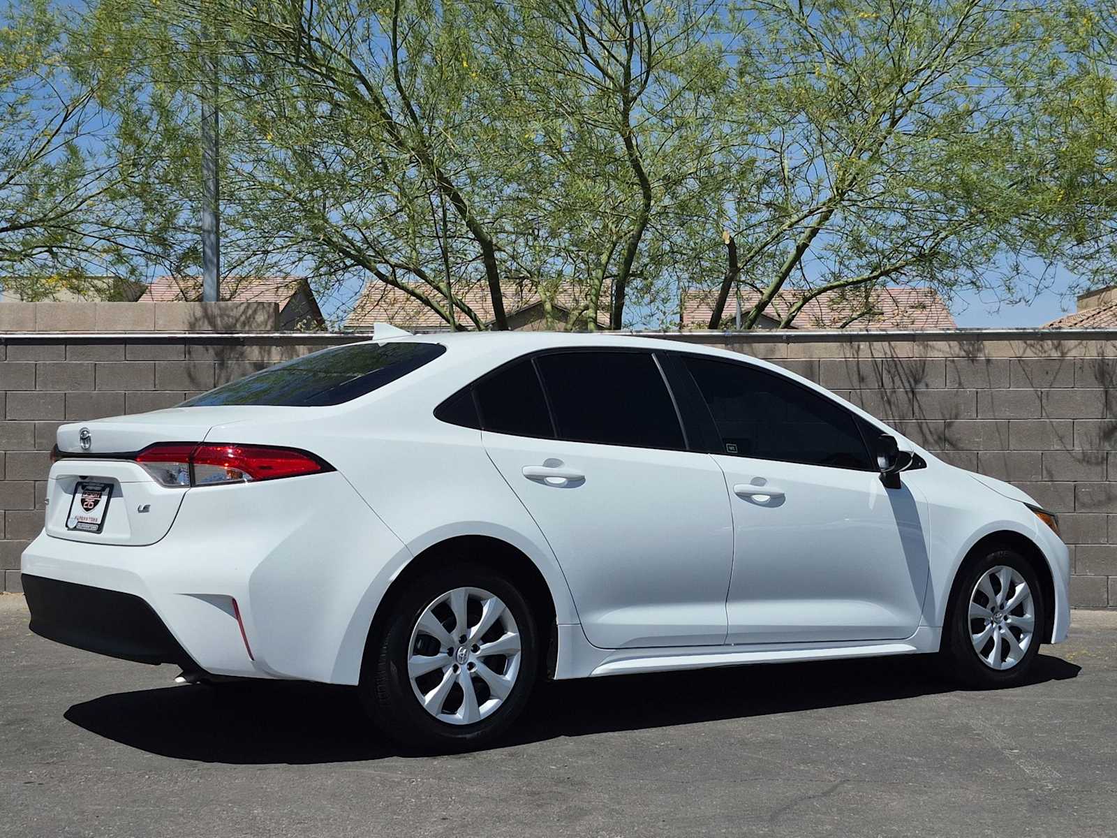 Thumbnail: 2024 Toyota Corolla - 9