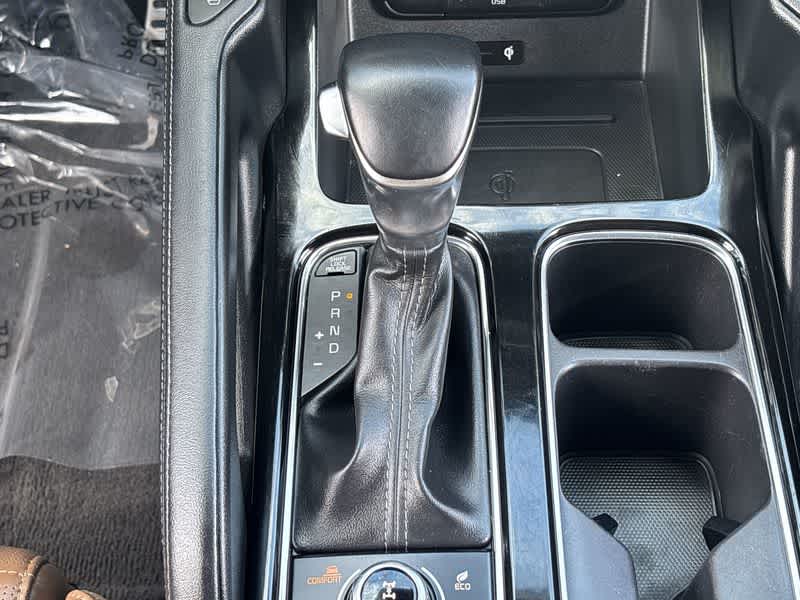 Thumbnail: 2022 Kia Telluride - 21