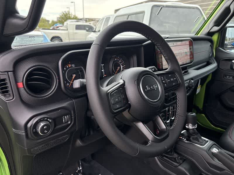 Thumbnail: 2025 Jeep Gladiator - 8